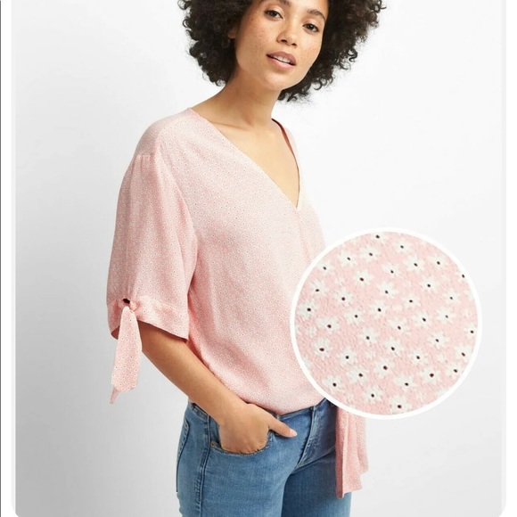 Gap Floral Wrap Front Tie Blouse XL Light Pink Crepe V Neck Kimono Sleeves - Picture 2 of 9